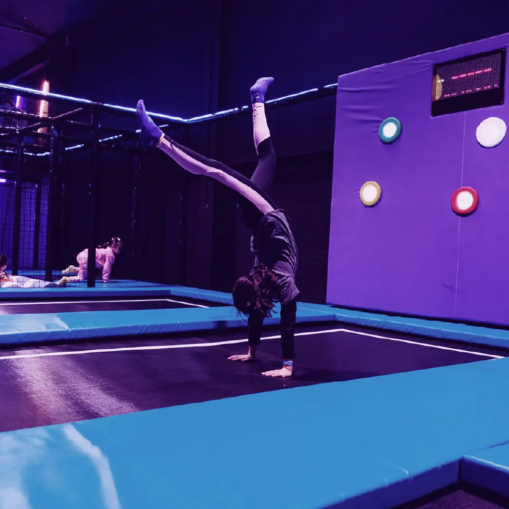 TRAMPOLINS